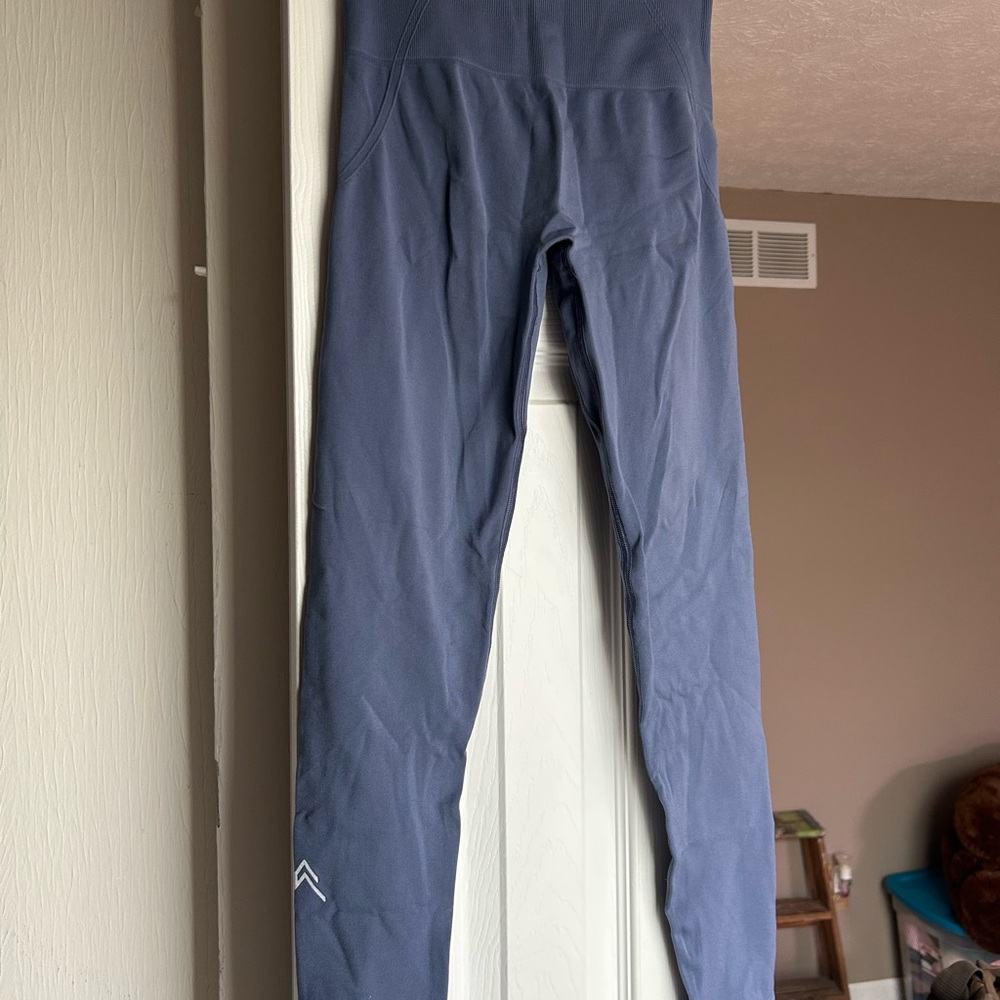 Oner Active Slate Blue effortless leggings - Picture 3 of 5